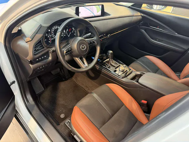 MAZDA CX-30 SKYACTIV-G 140 MHEV Nagisa Automat