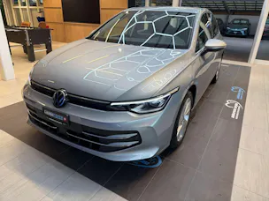 VW Golf 2.0 TDi Style DSG-Automat