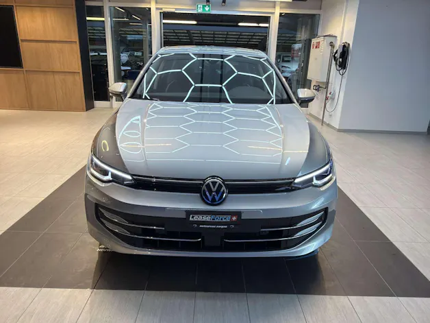 VW Golf 2.0 TDi Style DSG-Automat