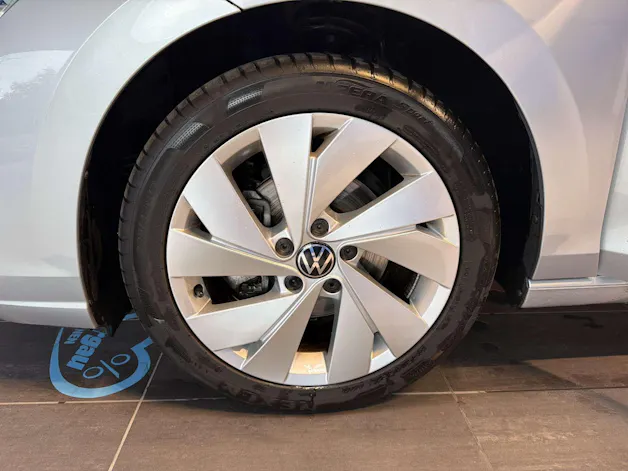 VW Golf 2.0 TDi Style DSG-Automat