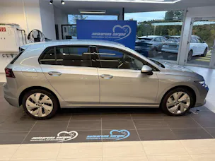VW Golf 2.0 TDi Style DSG-Automat