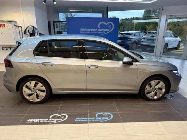 VW Golf 2.0 TDi Style DSG-Automat