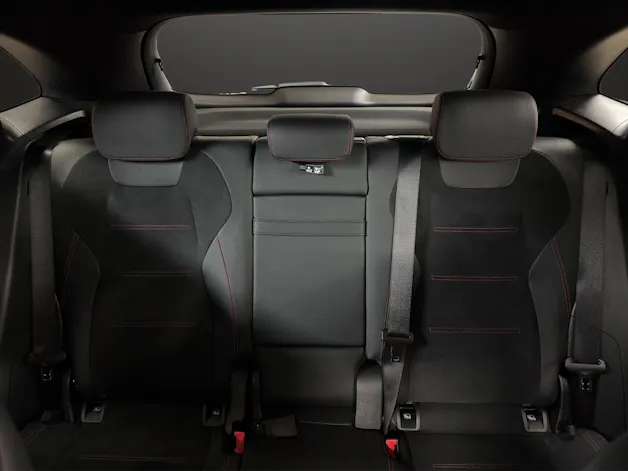 MERCEDES-BENZ GLA 220d 4Matic 8G-DCT