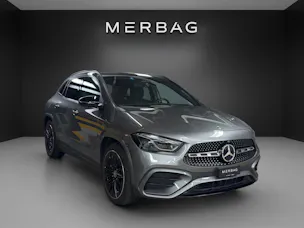 MERCEDES-BENZ GLA 220d 4Matic 8G-DCT