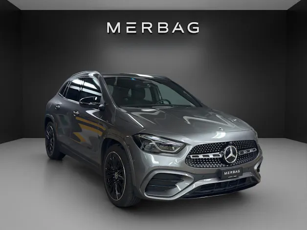 MERCEDES-BENZ GLA 220d 4Matic 8G-DCT