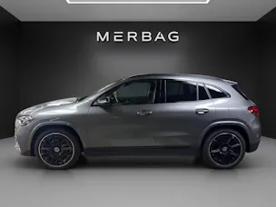 MERCEDES-BENZ GLA 220d 4Matic 8G-DCT