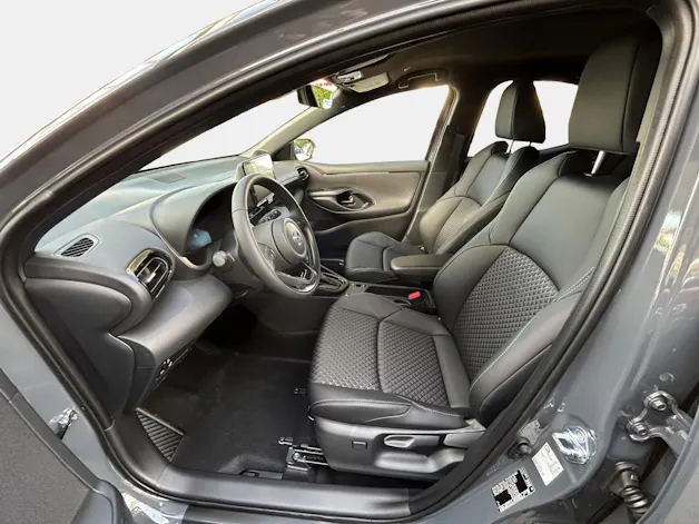 MAZDA 2 1.5/92 Hybrid Homura