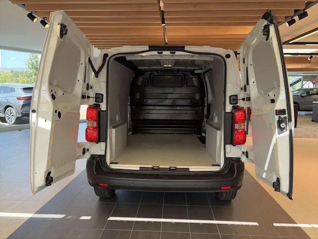 FIAT Scudo 2.0 BlueHDi L2 EAT-Automat