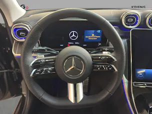 MERCEDES-BENZ GLC 300 4M - Coupé - AMG / DISTRONIC / 360 Grad Kamera / DIGITAL Light