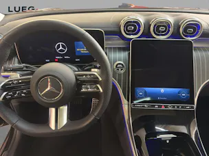 MERCEDES-BENZ GLC 300 4M - Coupé - AMG / DISTRONIC / 360 Grad Kamera / DIGITAL Light