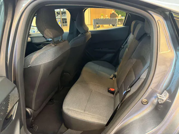 RENAULT Clio 1.2 TCe Evolution NEUES MODELL EDC-Automat
