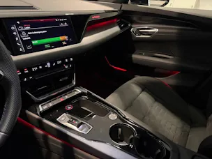 AUDI e-tron GT quattro