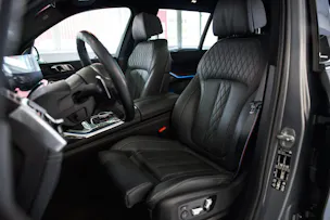 BMW X7 xDrive 48V 40d M Sport Pro Steptronic
