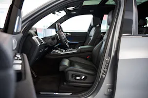 BMW X7 xDrive 48V 40d M Sport Pro Steptronic