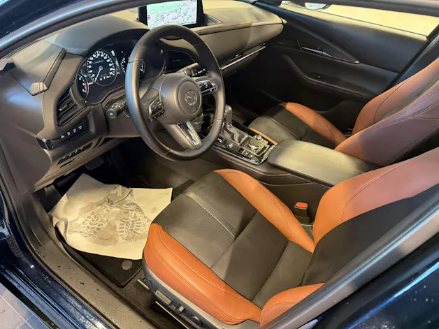 MAZDA CX-30 SKYACTIV-G 140 MHEV Nagisa Automat