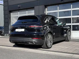 PORSCHE Cayenne E-Hybrid