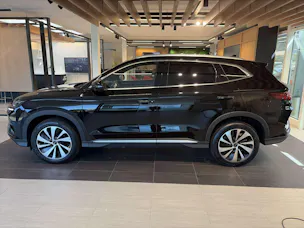 BYD Seal U DM-i PHEV Design AWD 324PS Automat