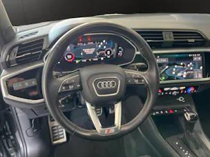 AUDI Q3 40 TFSI S line quattro S-tronic