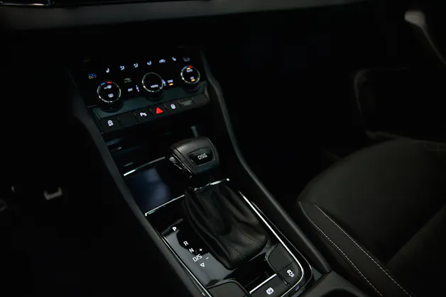SKODA Karoq 1.0 TSI Ambition DSG