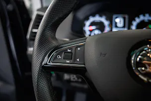SKODA Karoq 1.0 TSI Ambition DSG