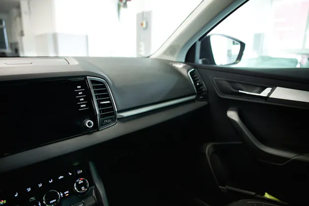 SKODA Karoq 1.0 TSI Ambition DSG