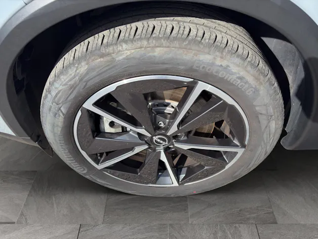 NISSAN Qashqai 1.3 DIG-T 158 Tekna+ 4x4