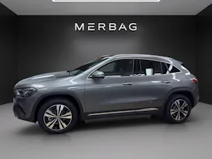 MERCEDES-BENZ GLA 220d 4Matic 8G-DCTSwiss Star