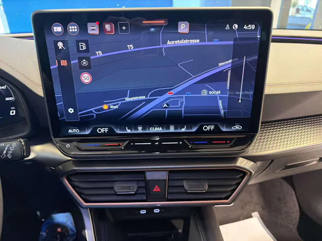 CUPRA LEON ST 2.0 TSi VZ 333PS 4Drive DSG-Automat