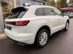 VW Touareg 3.0 TDI 231 PS 4MOTION ELEGANCE *** ANHÄNGEKUPPLUNG & LUFTFEDERUNG ***