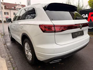 VW Touareg 3.0 TDI 231 PS 4MOTION ELEGANCE *** ANHÄNGEKUPPLUNG & LUFTFEDERUNG ***