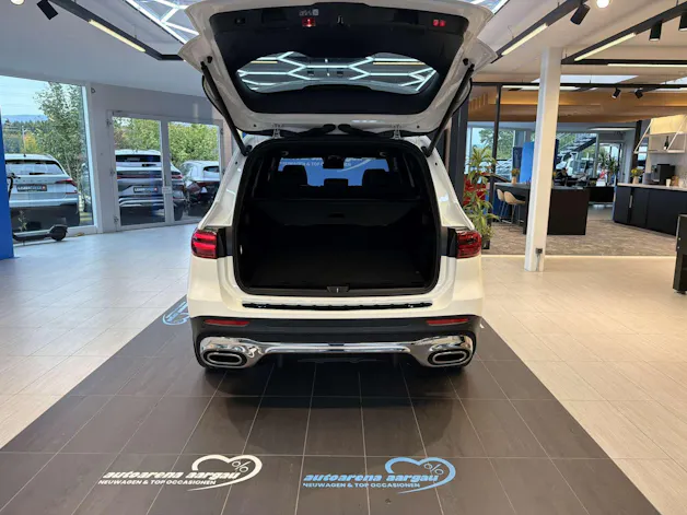 MERCEDES-BENZ GLB 250 4Matic AMG-Line G-Tronic Automat