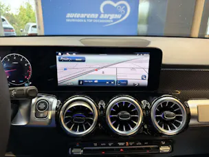 MERCEDES-BENZ GLB 250 4Matic AMG-Line G-Tronic Automat