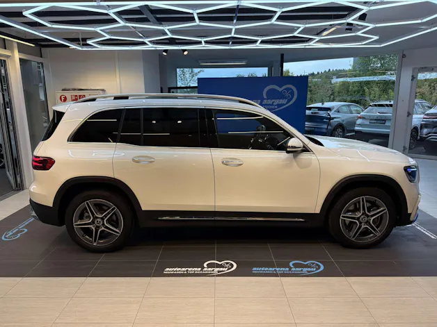 MERCEDES-BENZ GLB 250 4Matic AMG-Line G-Tronic Automat