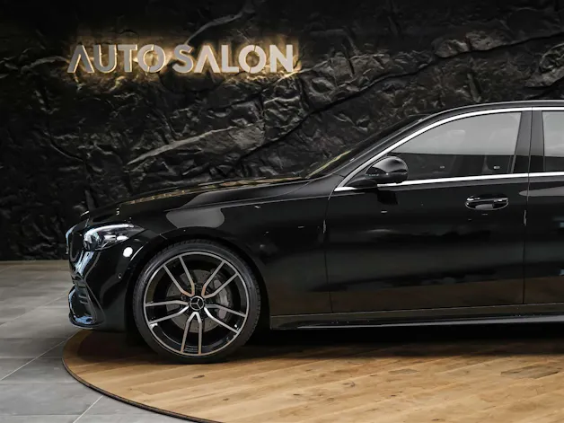 MERCEDES-BENZ C 300 Limo AMG Advance *Werksgarantie*20" Felgen*