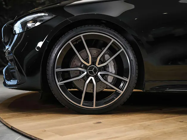 MERCEDES-BENZ C 300 Limo AMG Advance *Werksgarantie*20" Felgen*