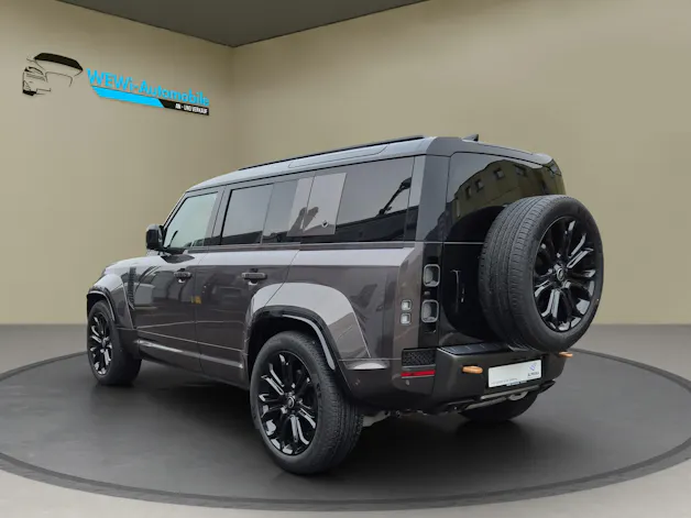 Land Rover Defender 110 635 V8 4.4 Octa AT8