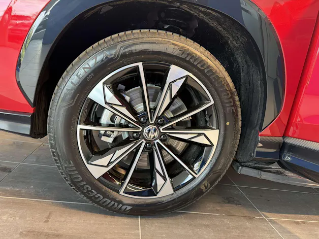 MG HS 1.5 T PHEV Comfort 272PS Automat