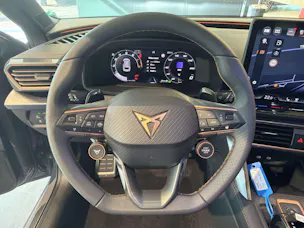CUPRA LEON ST 2.0 TSi VZ 333PS 4Drive DSG-Automat