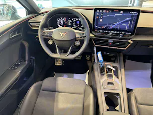 CUPRA LEON ST 2.0 TSi VZ 333PS 4Drive DSG-Automat