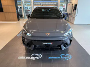 CUPRA LEON ST 2.0 TSi VZ 333PS 4Drive DSG-Automat