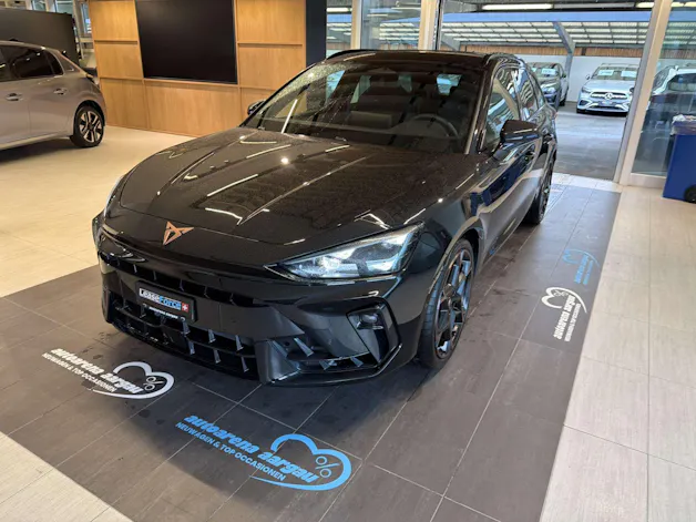 CUPRA LEON ST 2.0 TSi VZ 333PS 4Drive DSG-Automat