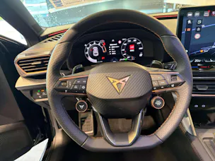 CUPRA LEON ST 2.0 TSi VZ 333PS 4Drive DSG-Automat