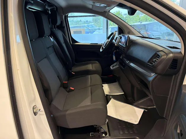 FIAT Scudo 2.0 BlueHDi L3 3-Plätzer EAT-Automat