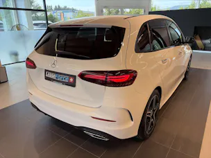 MERCEDES-BENZ B 250 4Matic AMG Line DCT-Automat