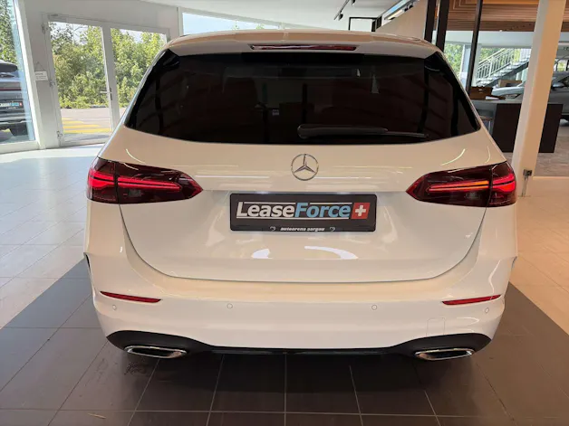 MERCEDES-BENZ B 250 4Matic AMG Line DCT-Automat