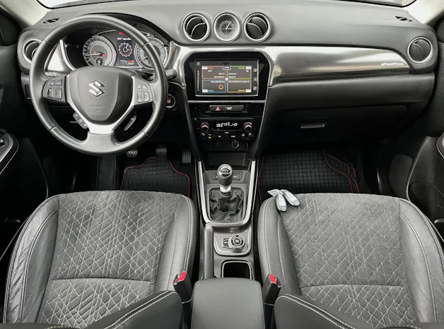 Suzuki Vitara 1.4 Boosterjet Compact Top