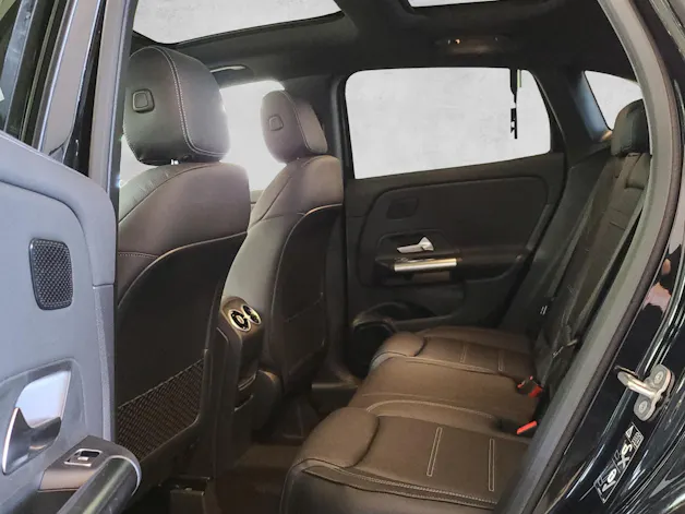 MERCEDES-BENZ GLA 250 AMG 4M Swiss Star H247