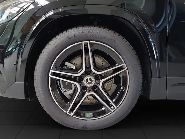 MERCEDES-BENZ GLA 250 AMG 4M Swiss Star H247