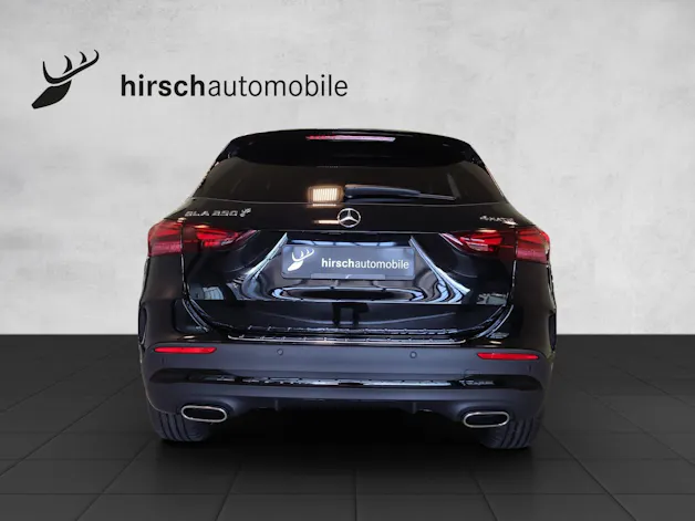 MERCEDES-BENZ GLA 250 AMG 4M Swiss Star H247