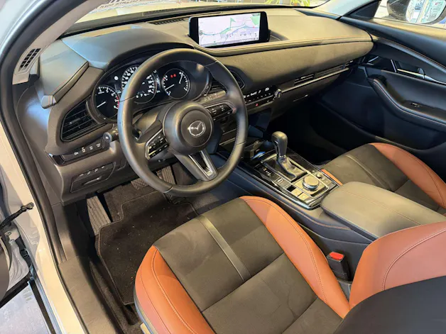 MAZDA CX-30 SKYACTIV-G 140 MHEV Nagisa Automat